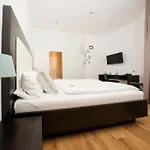 The Exzellenz 3*