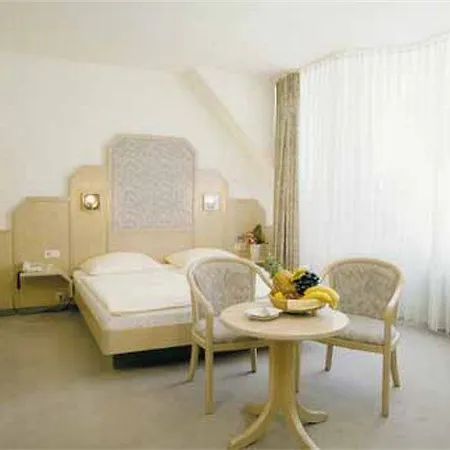 Hotel The Exzellenz