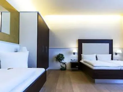 Hotel The Exzellenz