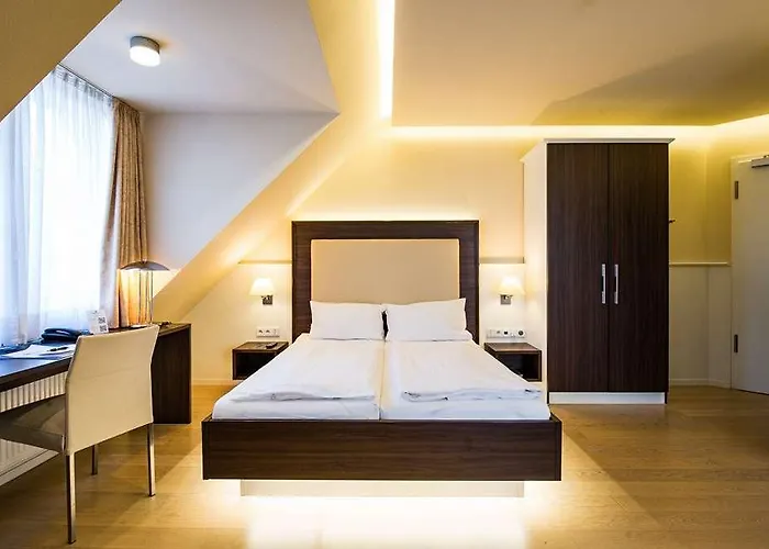 海德堡艾克泽冷兹酒店 酒店 海德堡